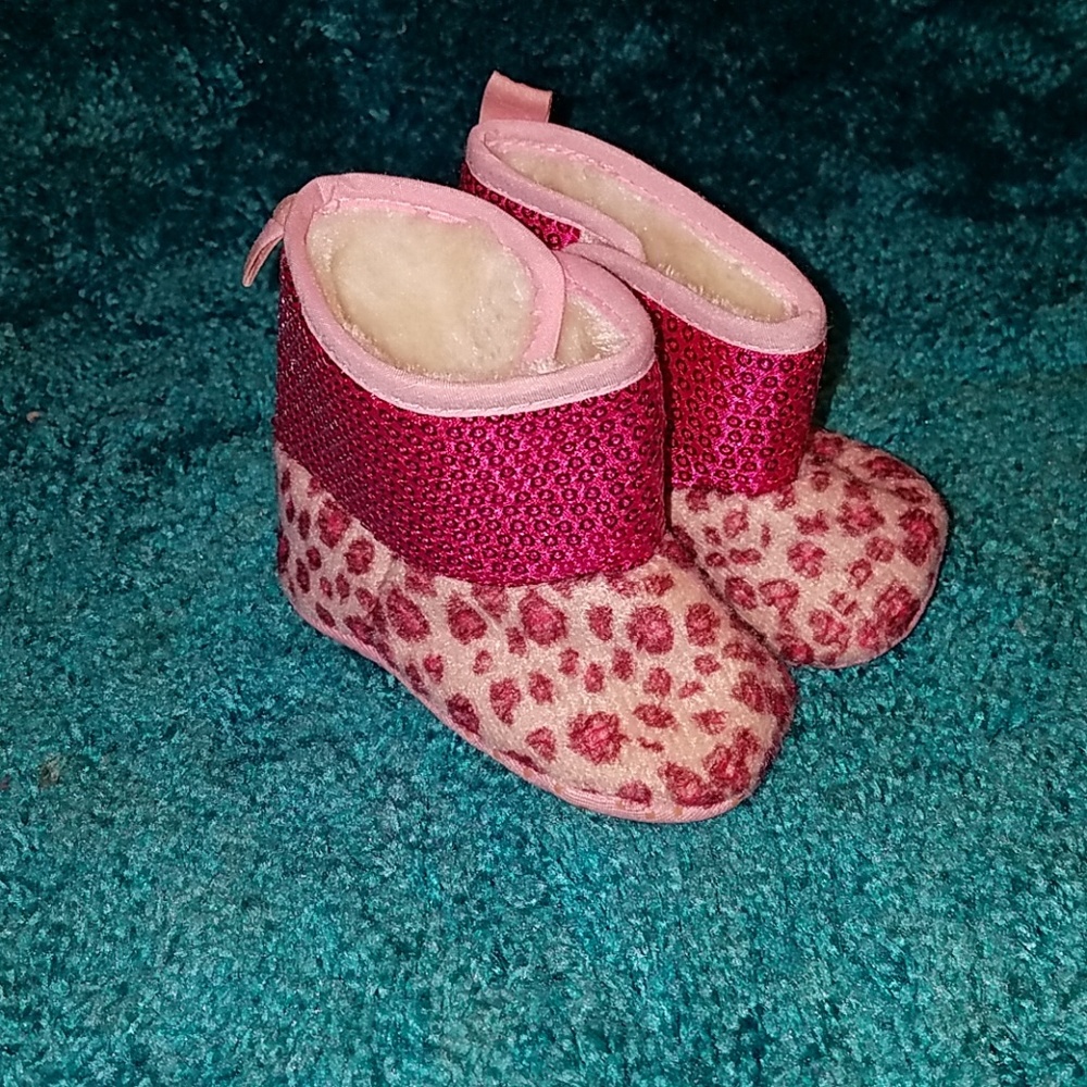 Baby girl booties